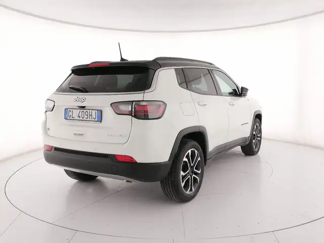 Jeep Compass view 2