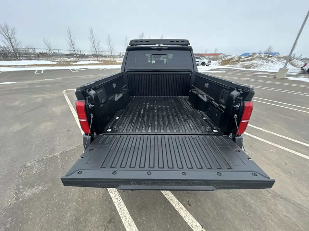 Toyota Tacoma снимка Toyota Tacoma