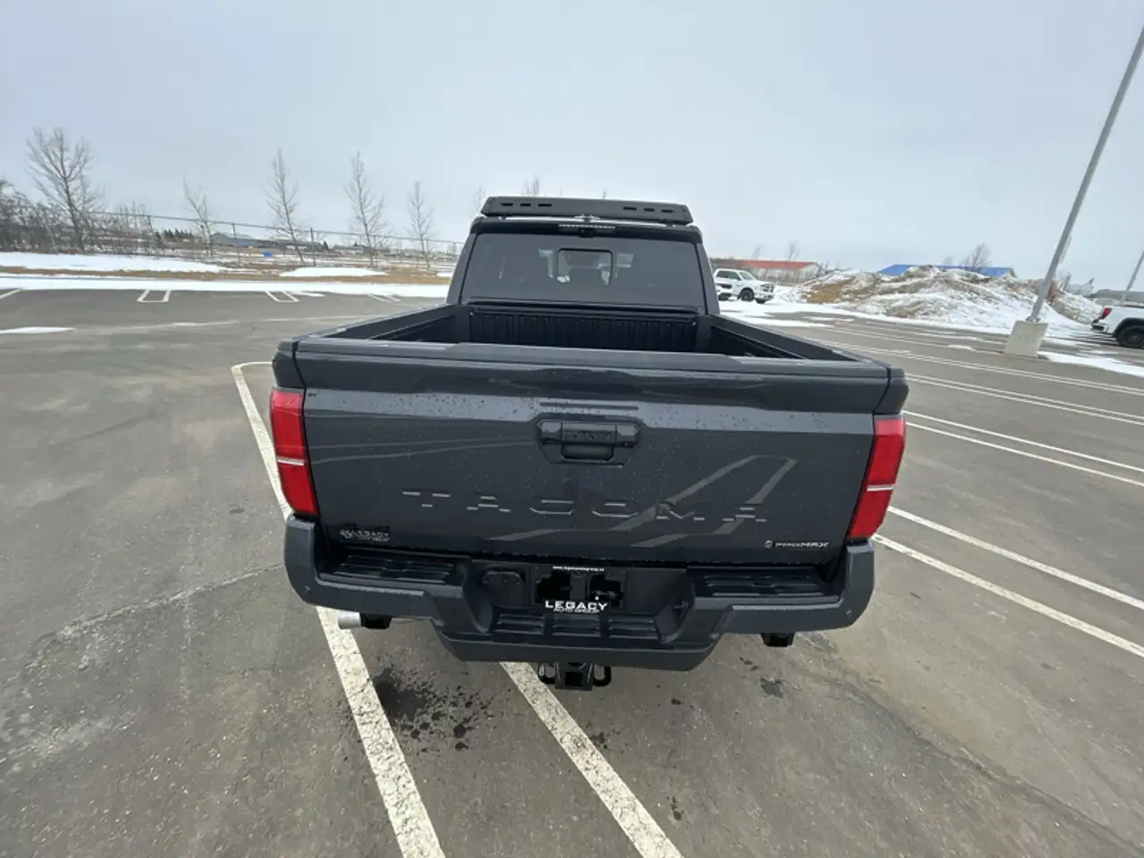 Toyota Tacoma снимка Toyota Tacoma