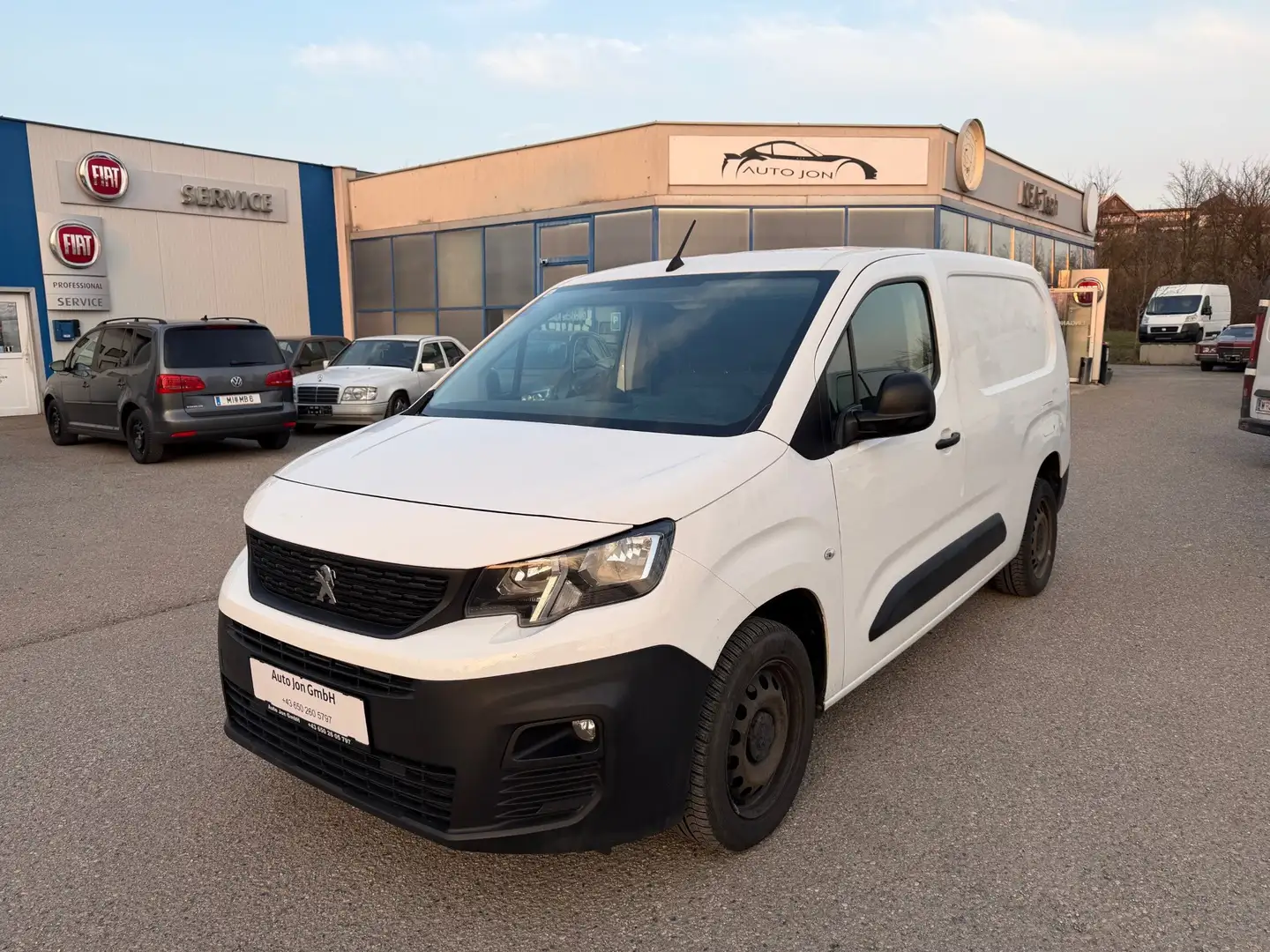Peugeot Partner Premium L2 BlueHDi*AHK*Klima*Pickerl bis 11/26* Weiß - 1