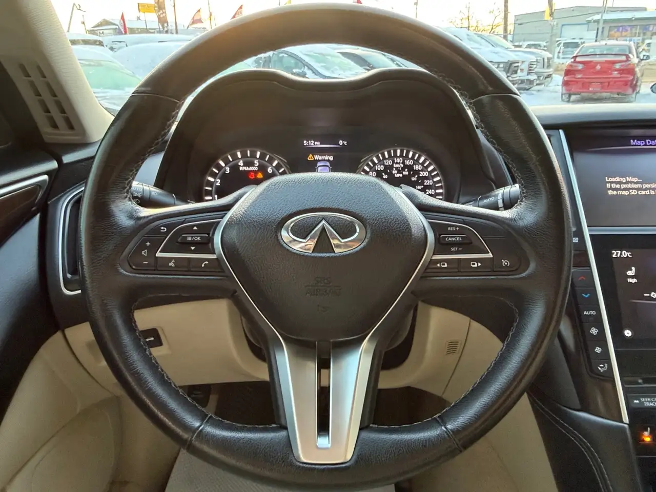 Infiniti Q50 снимка Infiniti Q50