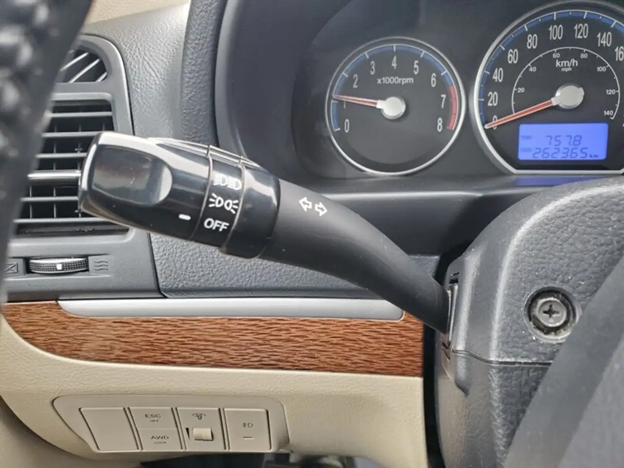 Hyundai SANTA FE снимка Hyundai SANTA FE