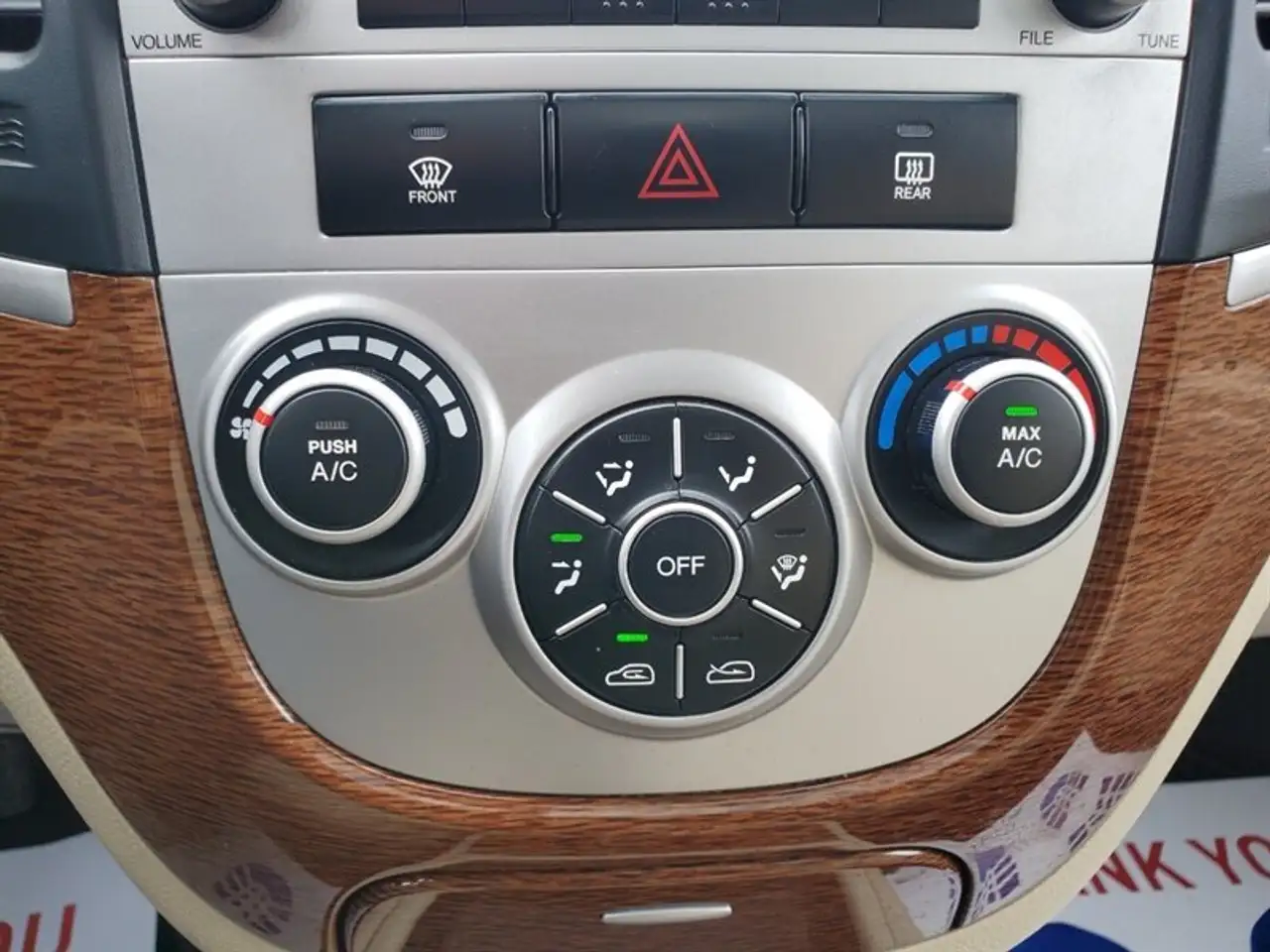 Hyundai SANTA FE снимка Hyundai SANTA FE