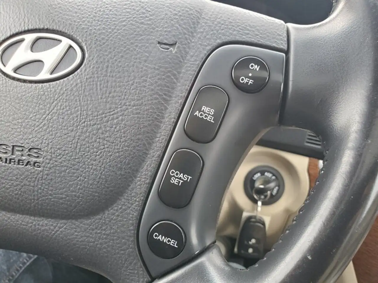 Hyundai SANTA FE снимка Hyundai SANTA FE