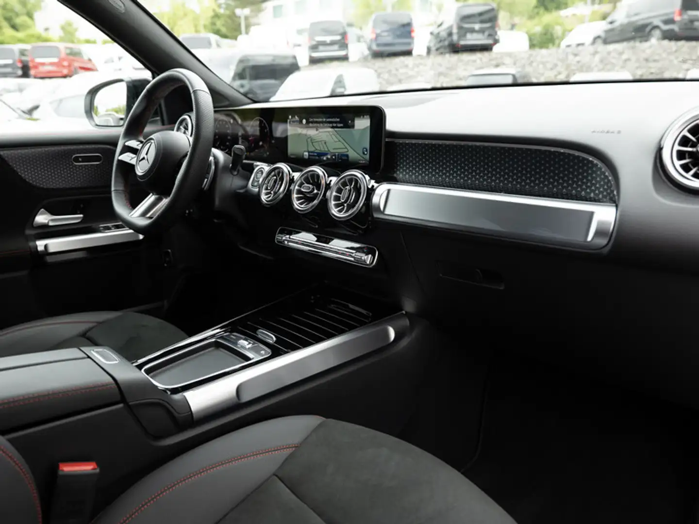 Mercedes-Benz GLB 220 4M AMG-Sport/ILS/360/Pano/AHK/Night/Totw Weiß - 2