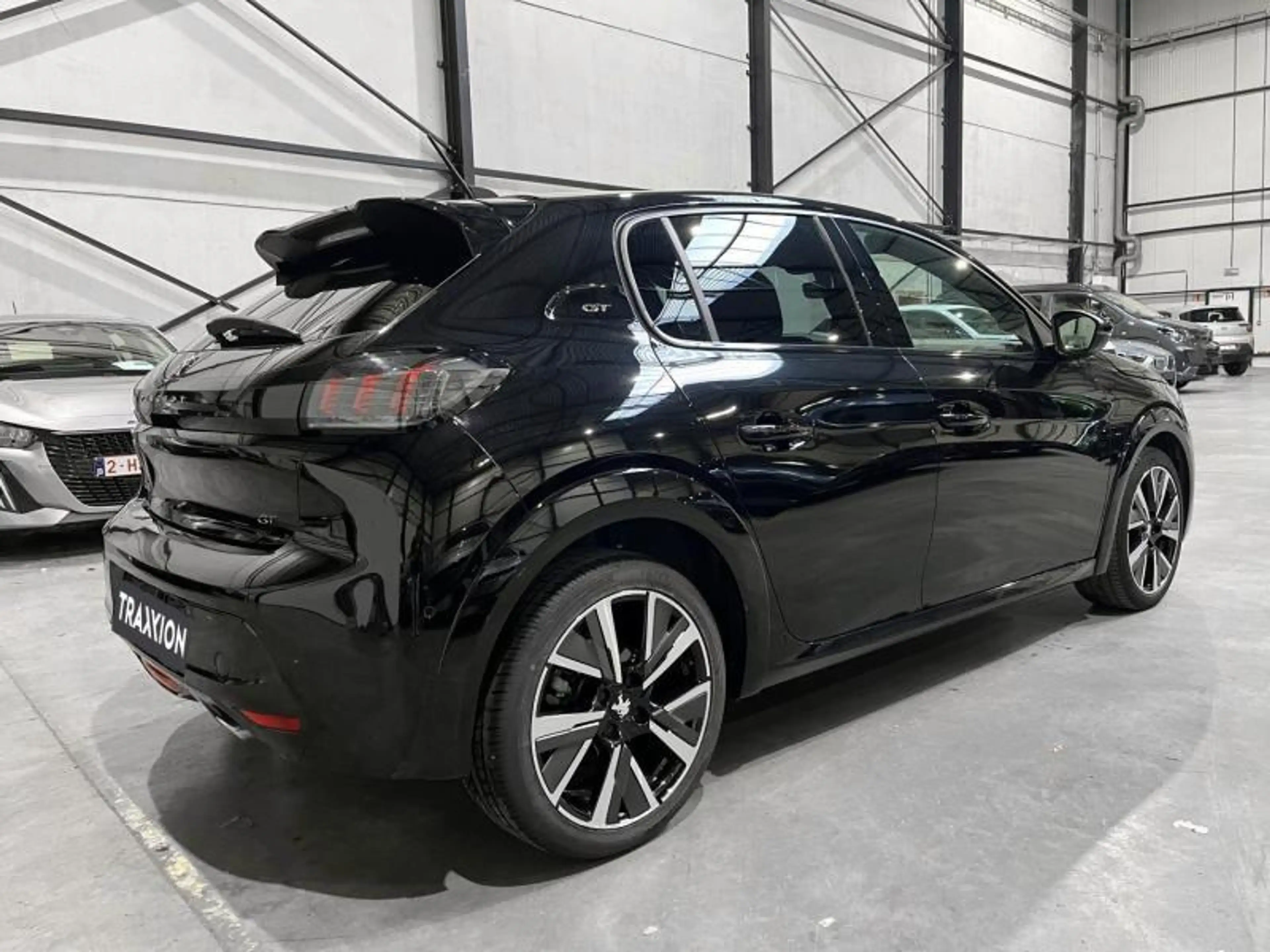 Peugeot 208 GT Line | 360° | Carplay | Navi — photo 3