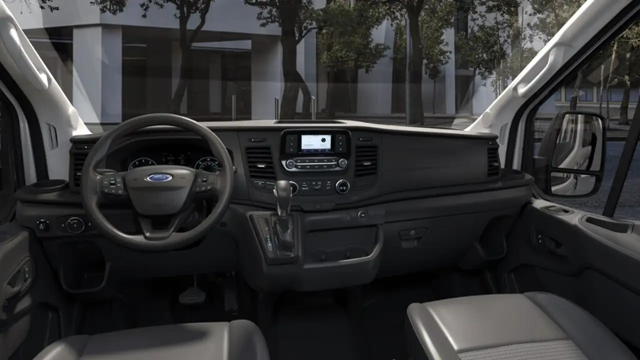 Ford Transit Cargo Van снимка Ford Transit Cargo Van