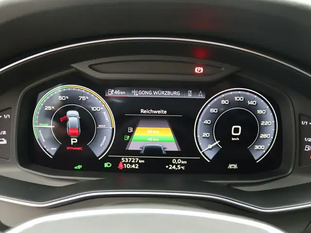 Audi A6 view 12