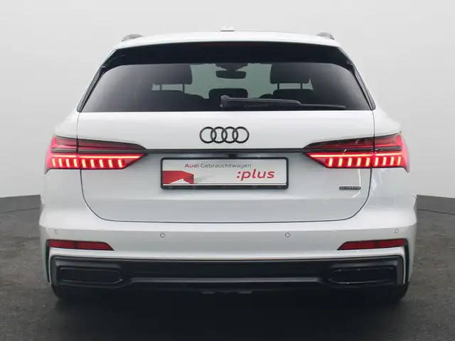 Audi A6 view 6