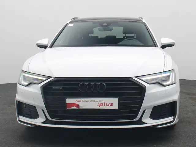 Audi A6 view 3