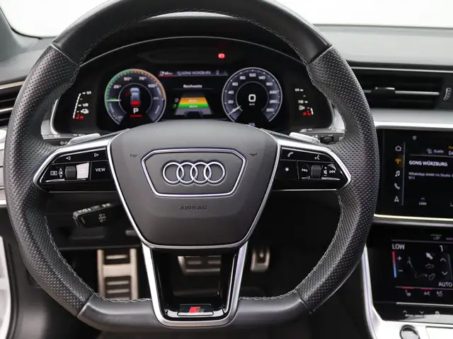 Audi A6 view 10
