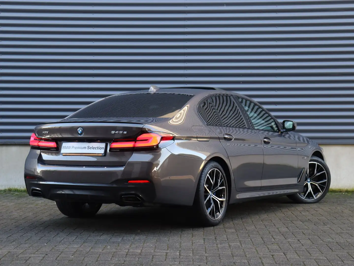 BMW 545 5-serie Sedan 545e xDrive | High Executive | M Spo Gris - 2