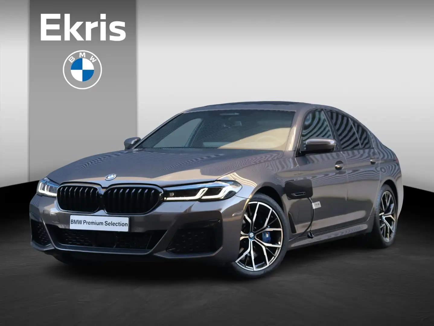 BMW 545 5-serie Sedan 545e xDrive | High Executive | M Spo Gris - 1