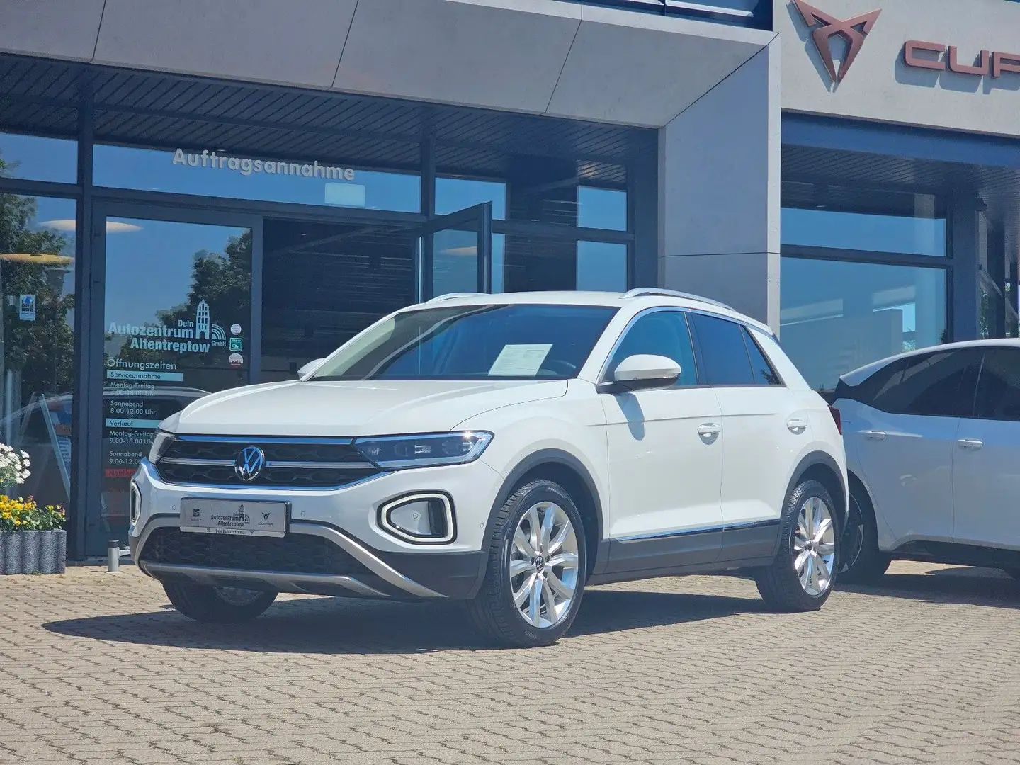 Volkswagen T-Roc 1.0 TSI OPF Style AHK NAVI STANDHEIZUNG Blanco - 2