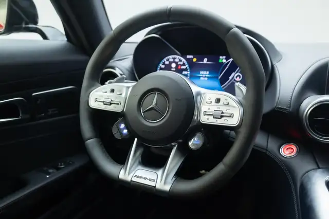 Mercedes-Benz Amg GT view 17