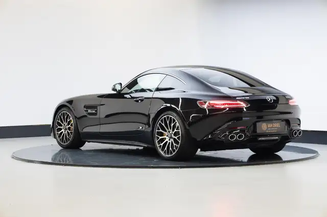 Mercedes-Benz Amg GT view 2
