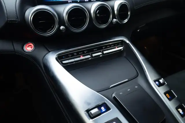 Mercedes-Benz Amg GT view 23