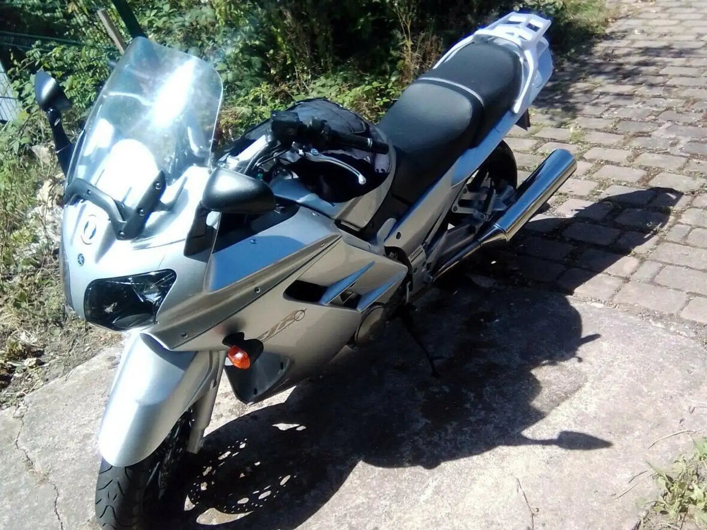 Yamaha FJR 1300 Silver - 2