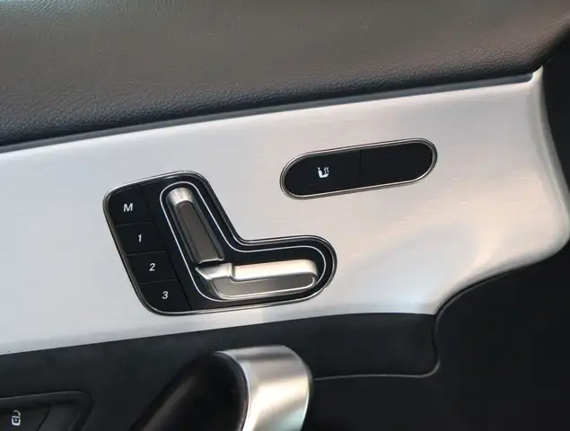 Mercedes-Benz A-Class view 13