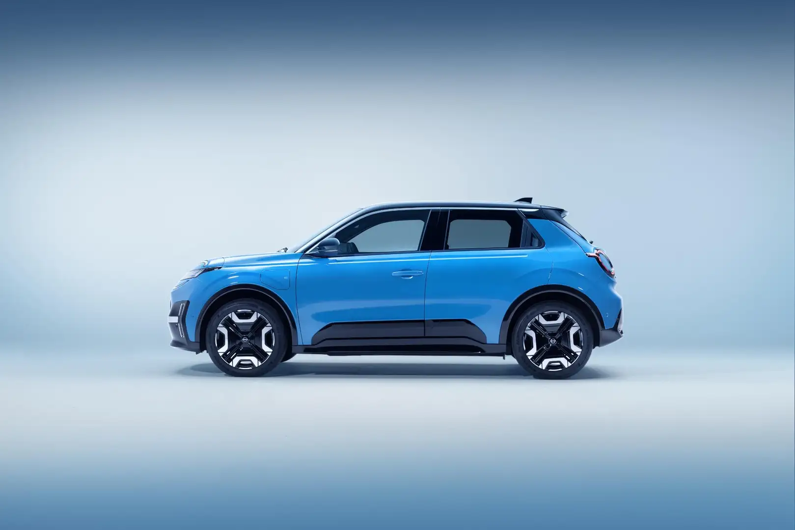 Nissan Micra ADVANCE 40 kWh | Private lease vanaf € 359,- p mnd Blauw - 2