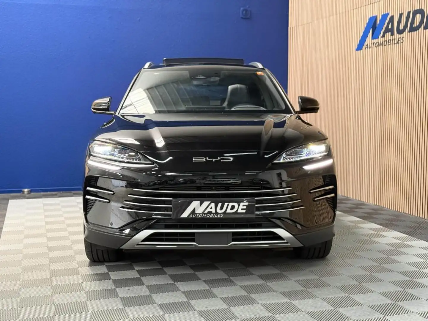 BYD Seal U 1.5 DM-i 324 CH AWD Design Première main - GARANTI Noir - 2