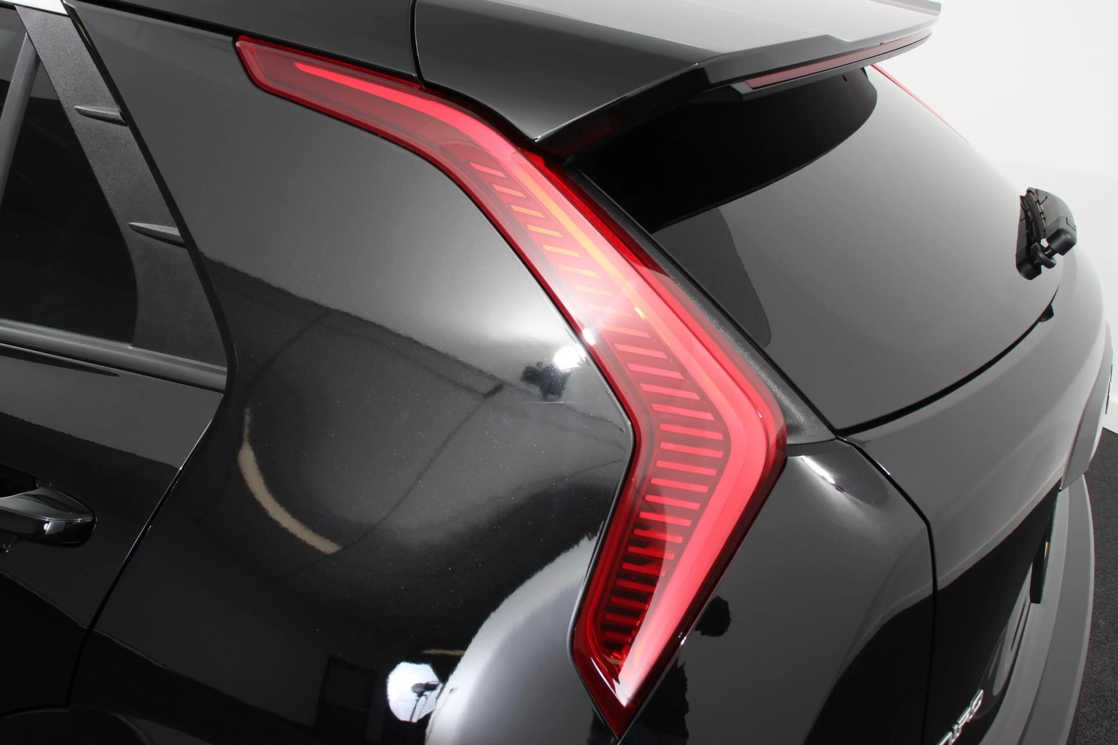 Kia e-Niro EV DynamicPlusLine 64.8 kWh Navigatie Half Leder S — photo 29