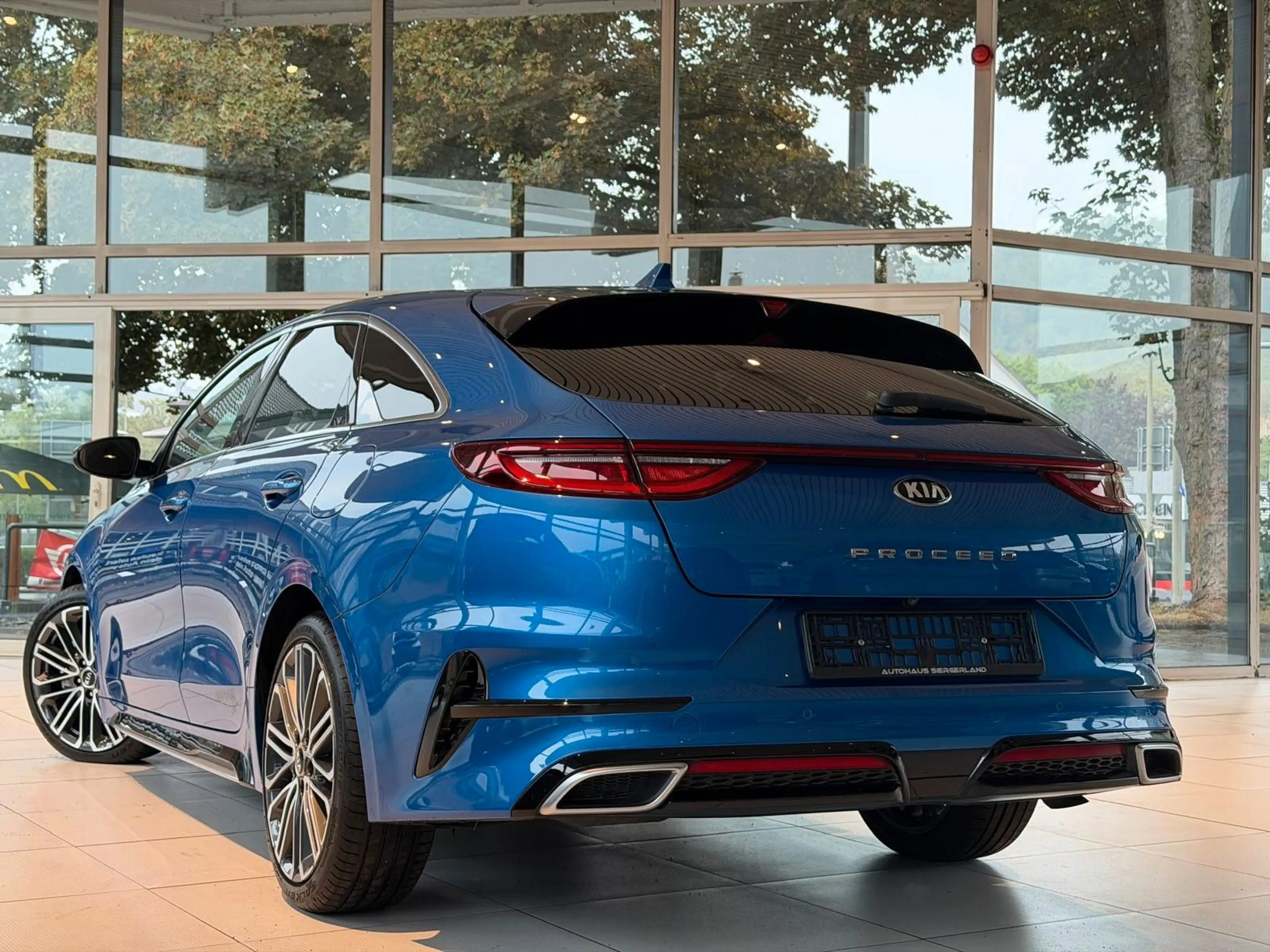 Kia ProCeed / pro_cee'd /NAVI/PDC/GT-LINE/JBL-SOUND/ — photo 8
