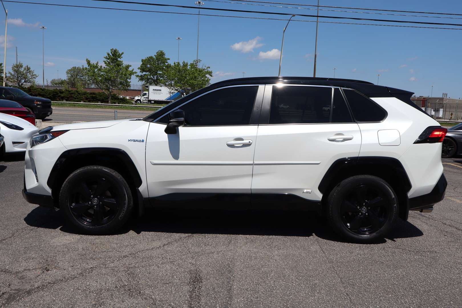 2020 Toyota RAV4 XSE | No accident | Clean Carfax | Hybrid — снимка 1