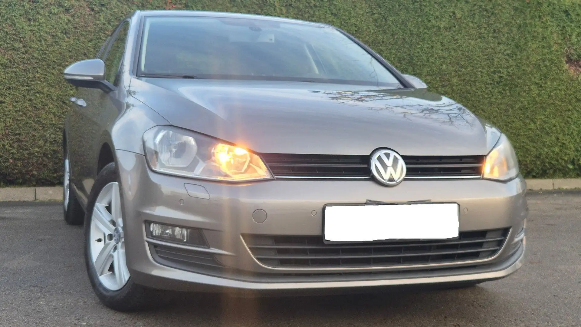 Volkswagen Golf 1.2 TSI BMT Comfortline SHZ/STEUERKETTE NEU Grau - 1