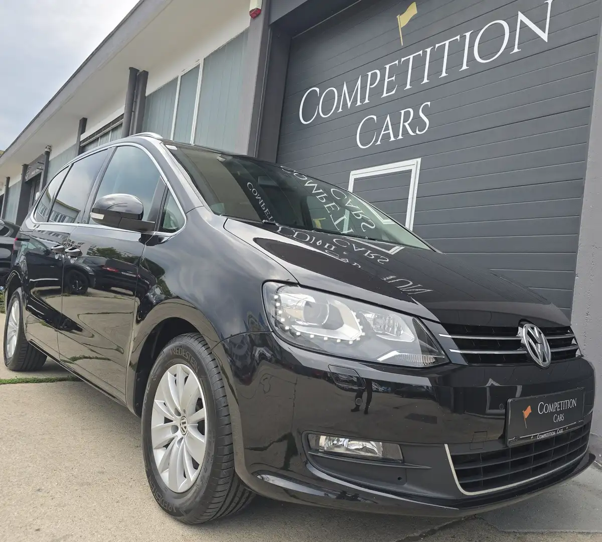 Volkswagen Sharan 2.0 DSG, 7 SITZER, 1.BESITZ, ZAHNRIEMEN NEU, XENON Negru - 1