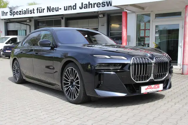 BMW 750 e xDrive M-Sport Panorama Fond Entertainment
