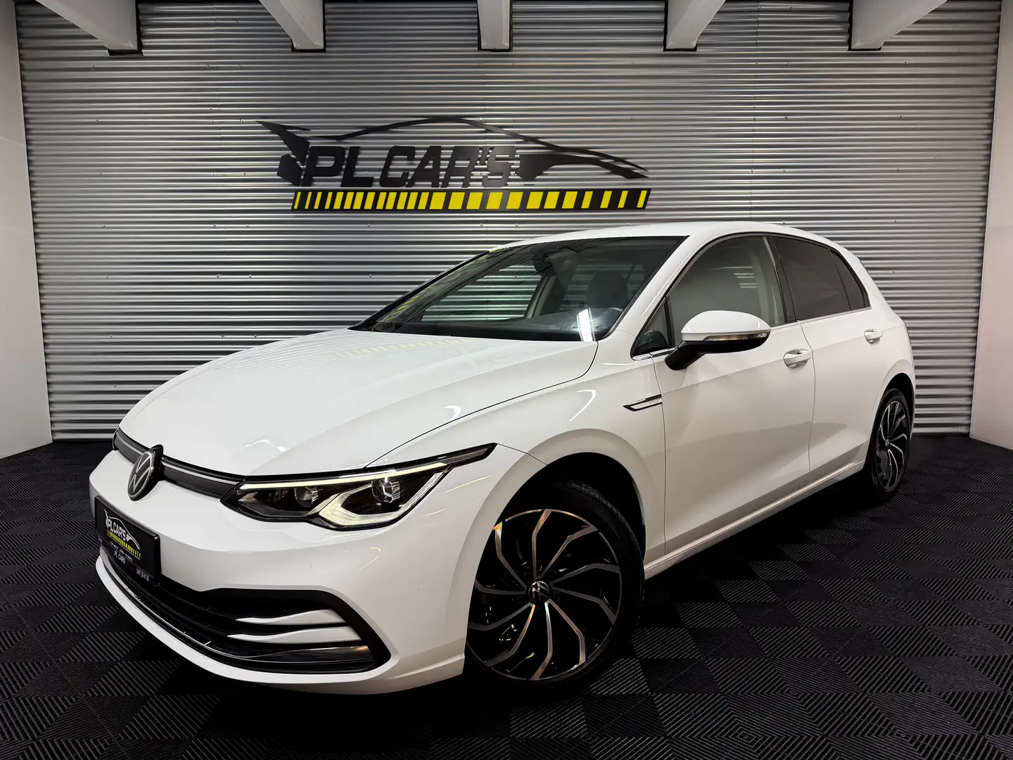 Volkswagen Golf Golf 1.5 TSI LOOK R LINE | APPLE CARPLAY | - 2