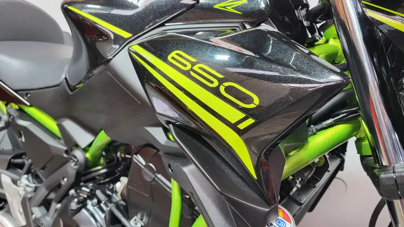 Kawasaki Z 650 - foto 3