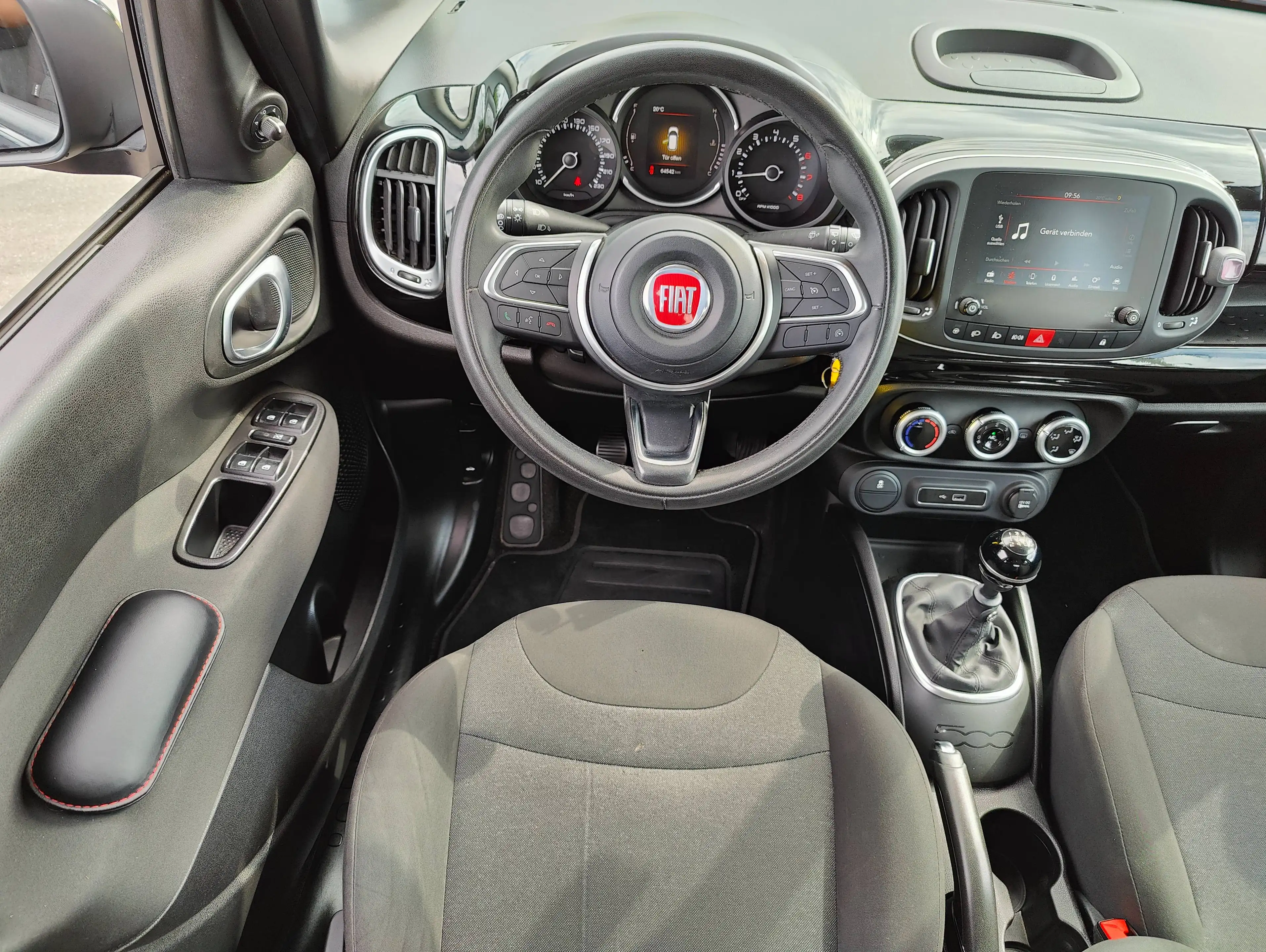 Fiat 500L Urban / Lounge Paket / 64.000km / Scheckheft — photo 12