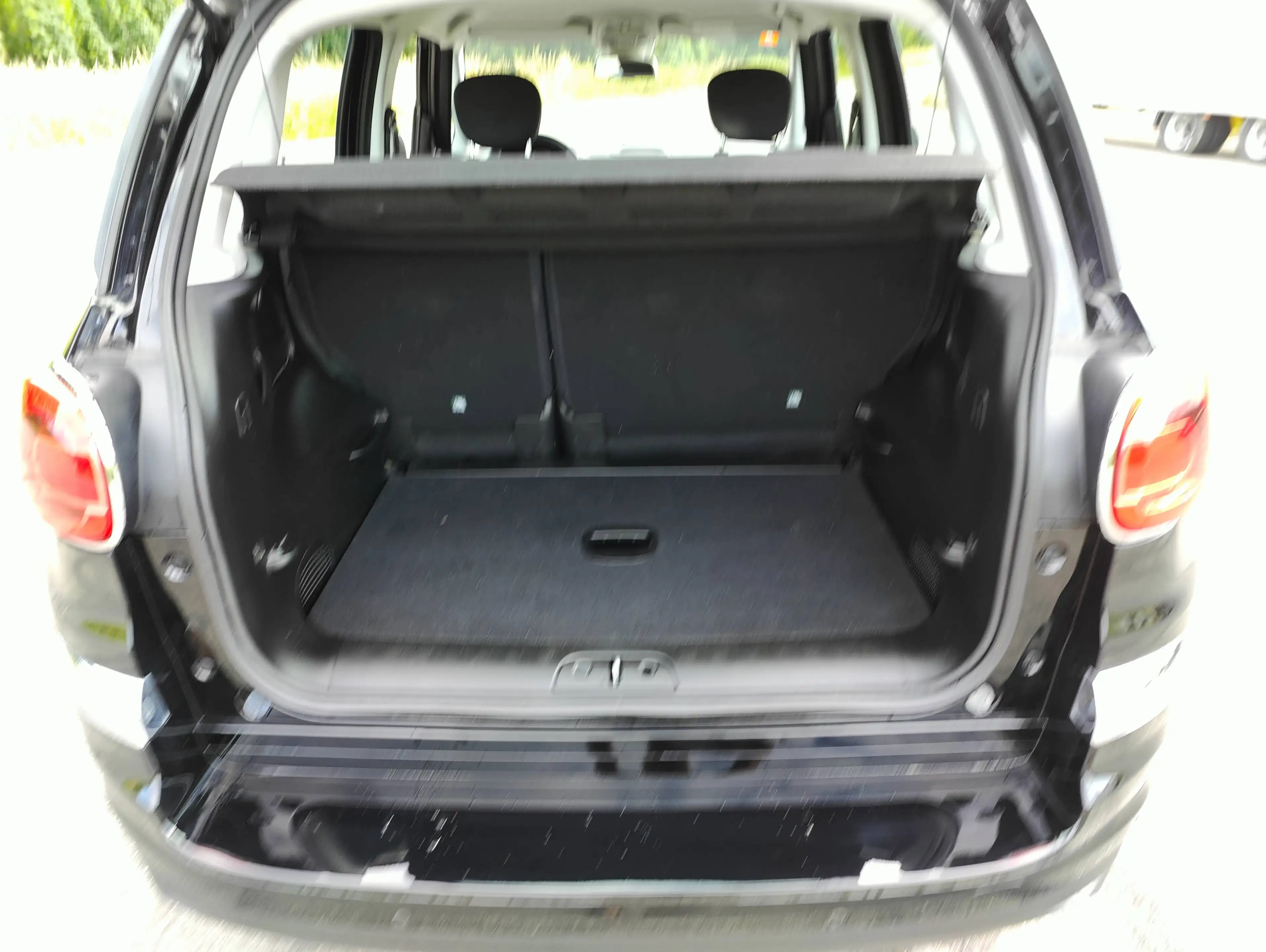 Fiat 500L Urban / Lounge Paket / 64.000km / Scheckheft — photo 15