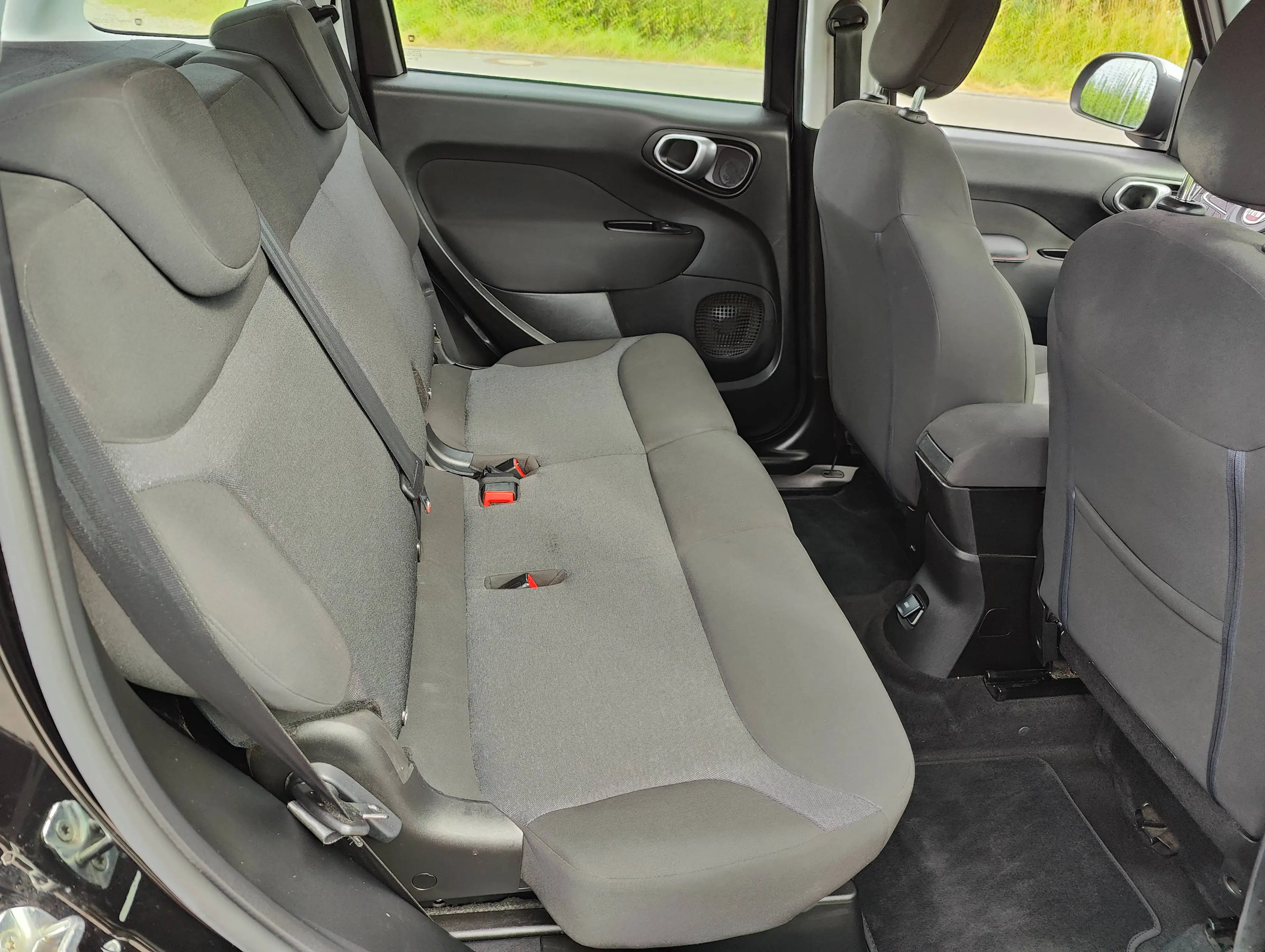 Fiat 500L Urban / Lounge Paket / 64.000km / Scheckheft — photo 18