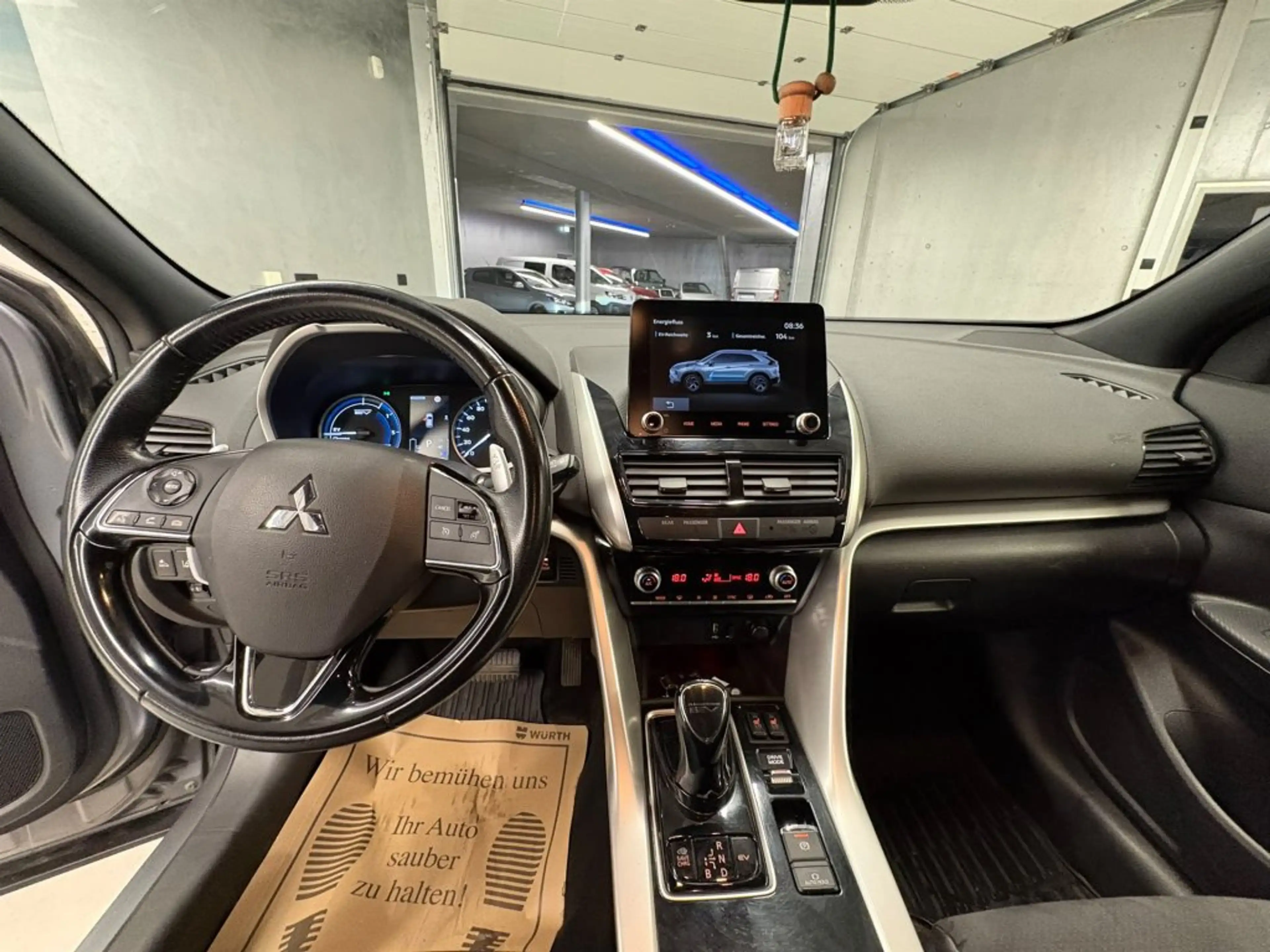 Mitsubishi Eclipse Cross PHEV 2,4 4WD Intense+ no HUD 21 — photo 8