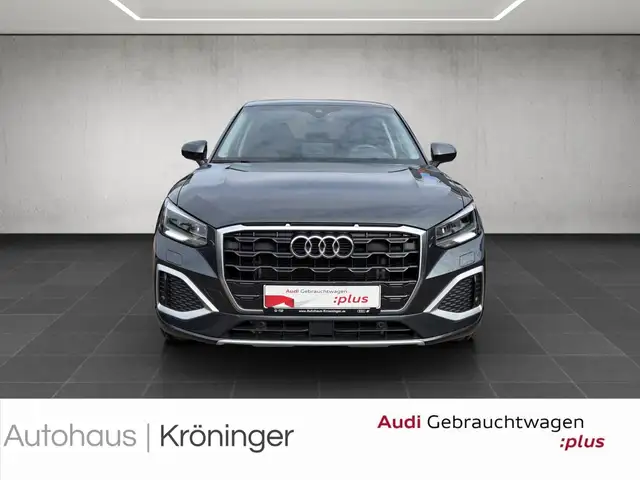 Audi Q2 view 5