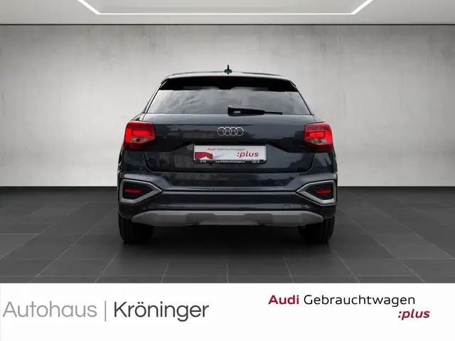 Audi Q2 view 6