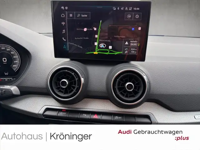 Audi Q2 view 15