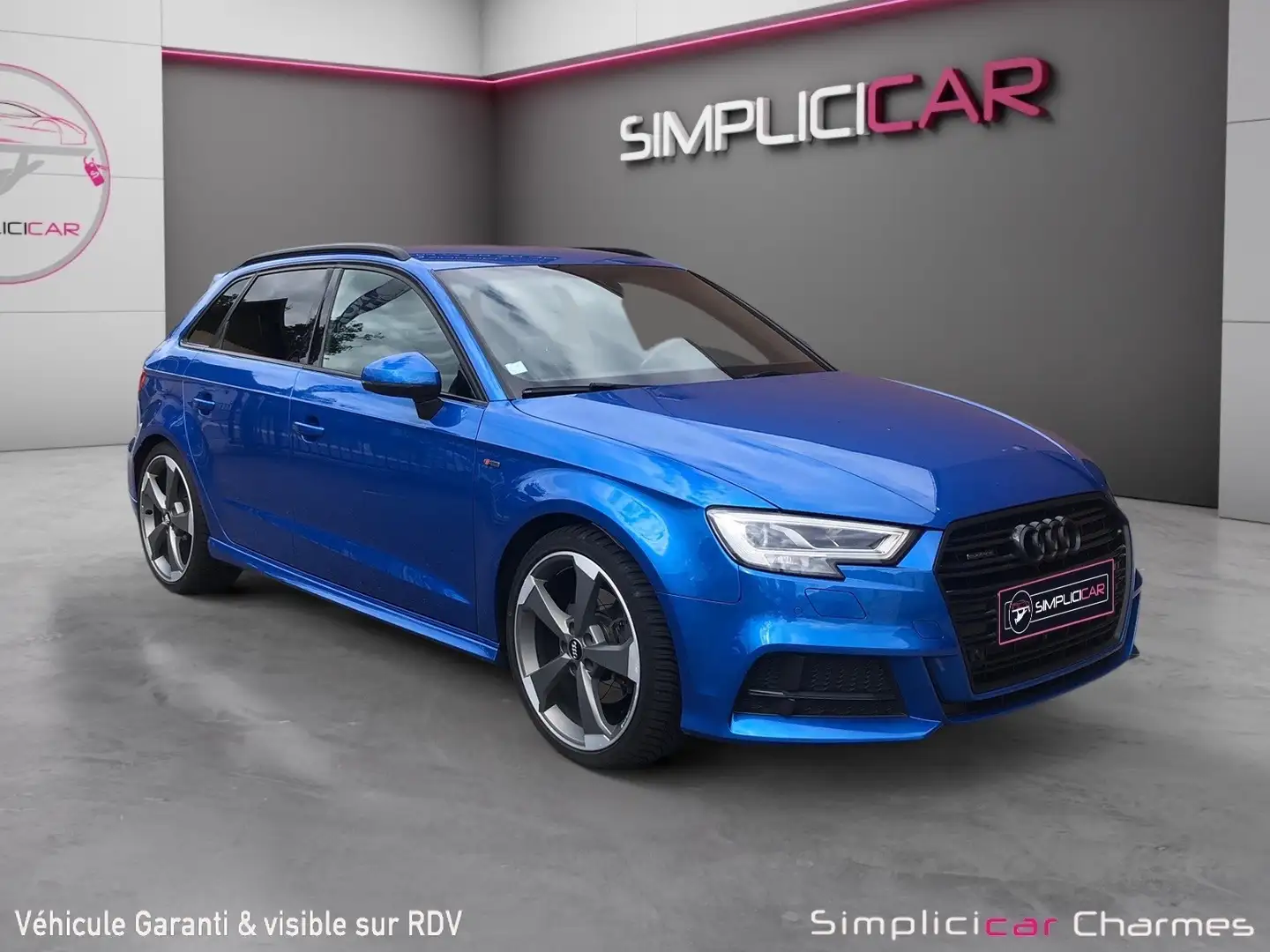 Audi A3 S Line Bleu - 1
