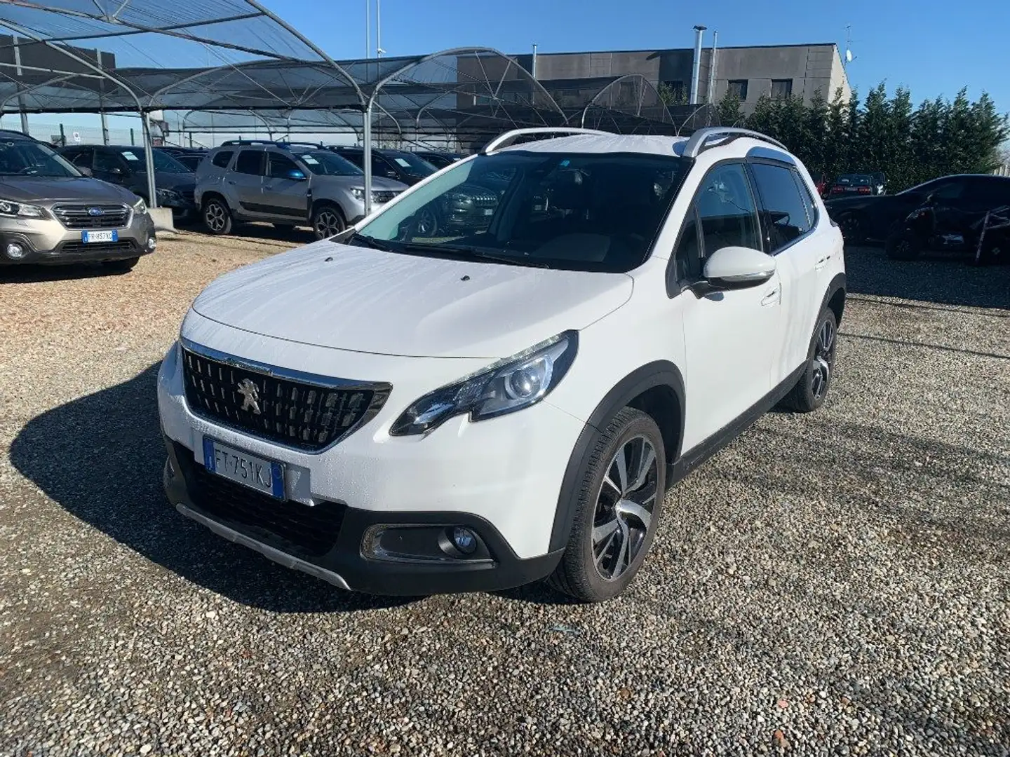 Peugeot 2008 1° serie PureTech Turbo 110 EAT6 S&S Black Matt Weiß - 1