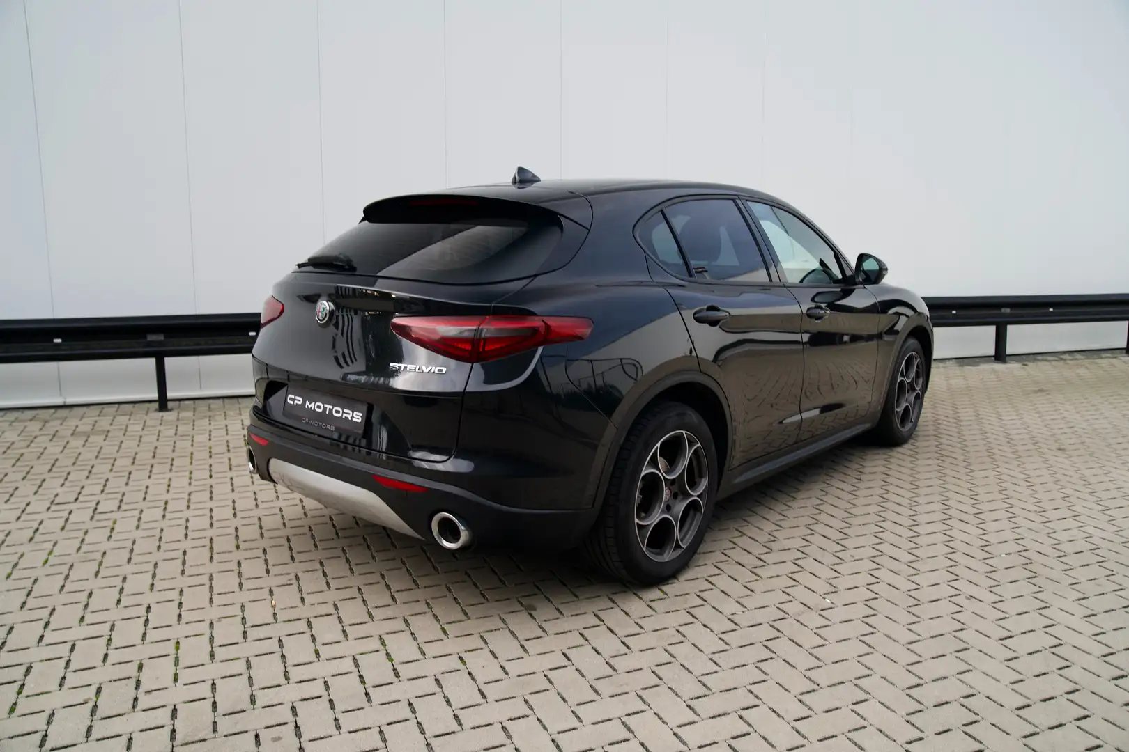 Alfa Romeo Stelvio 2.2D | AUTOMAAT | EURO 6 | CARPLAY | AIRCO | TOP!! Schwarz - 2
