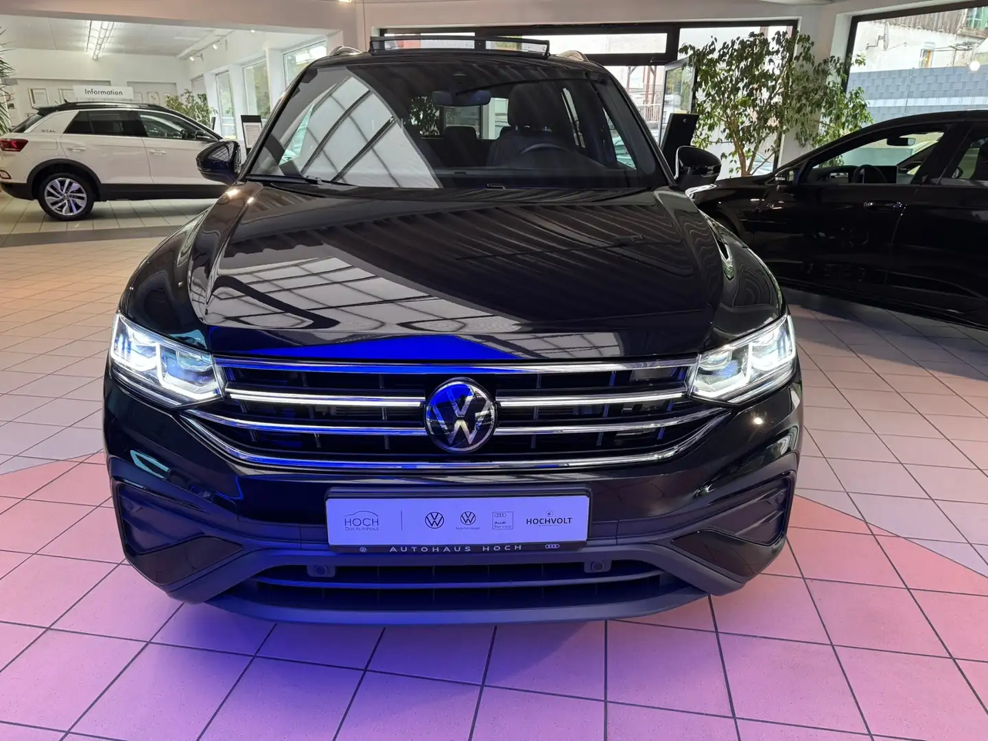 Volkswagen Tiguan Allspace 2.0 TSI Move 4Motion+AHK LED Noir - 2