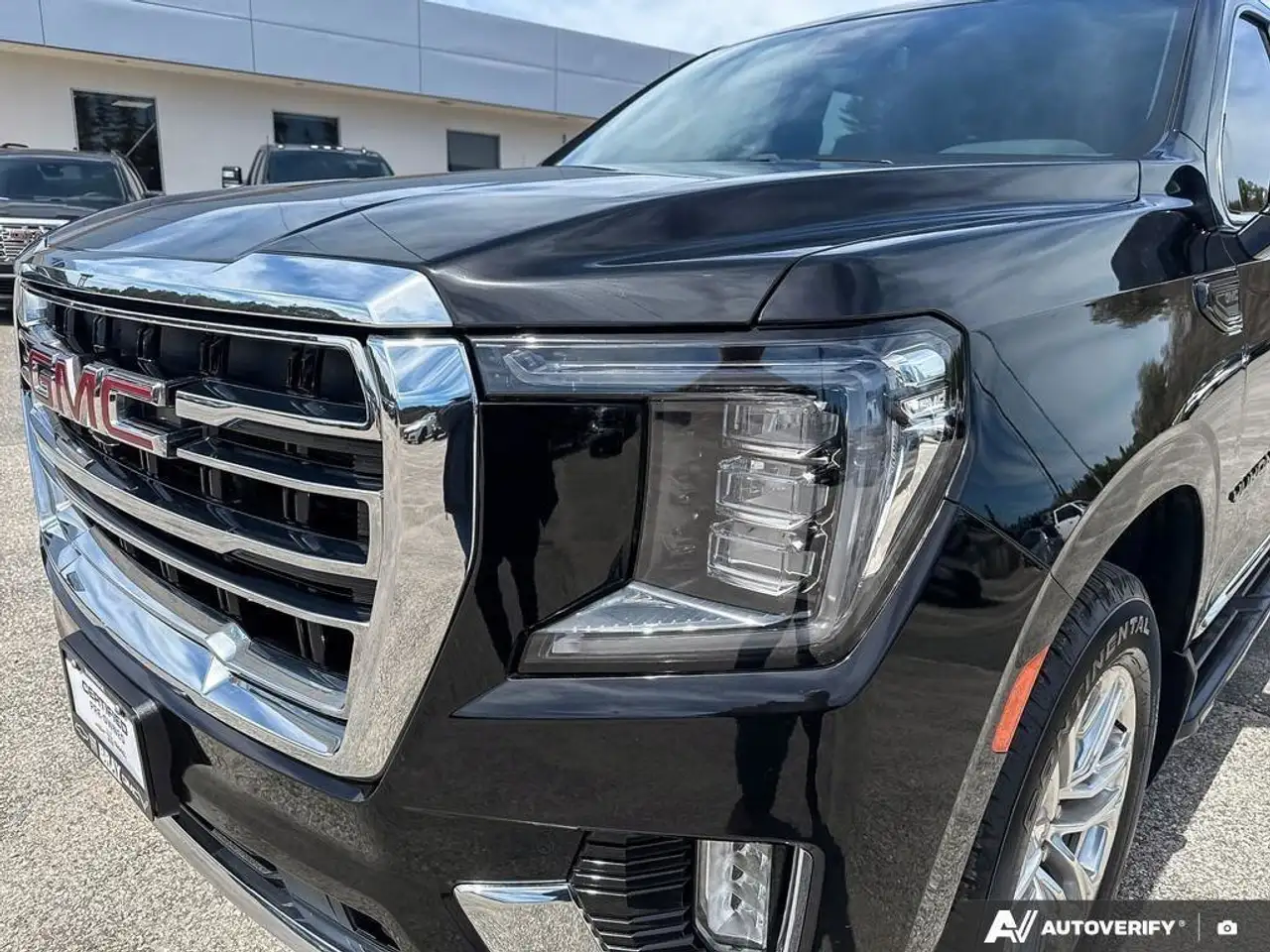GMC Yukon снимка GMC Yukon