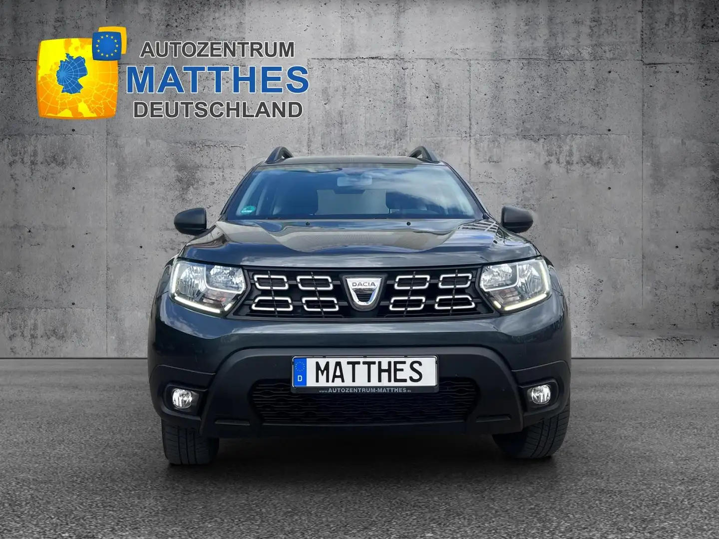 Dacia Duster Comfort II 1.6 SCe 115 LPG AHK Gri - 2