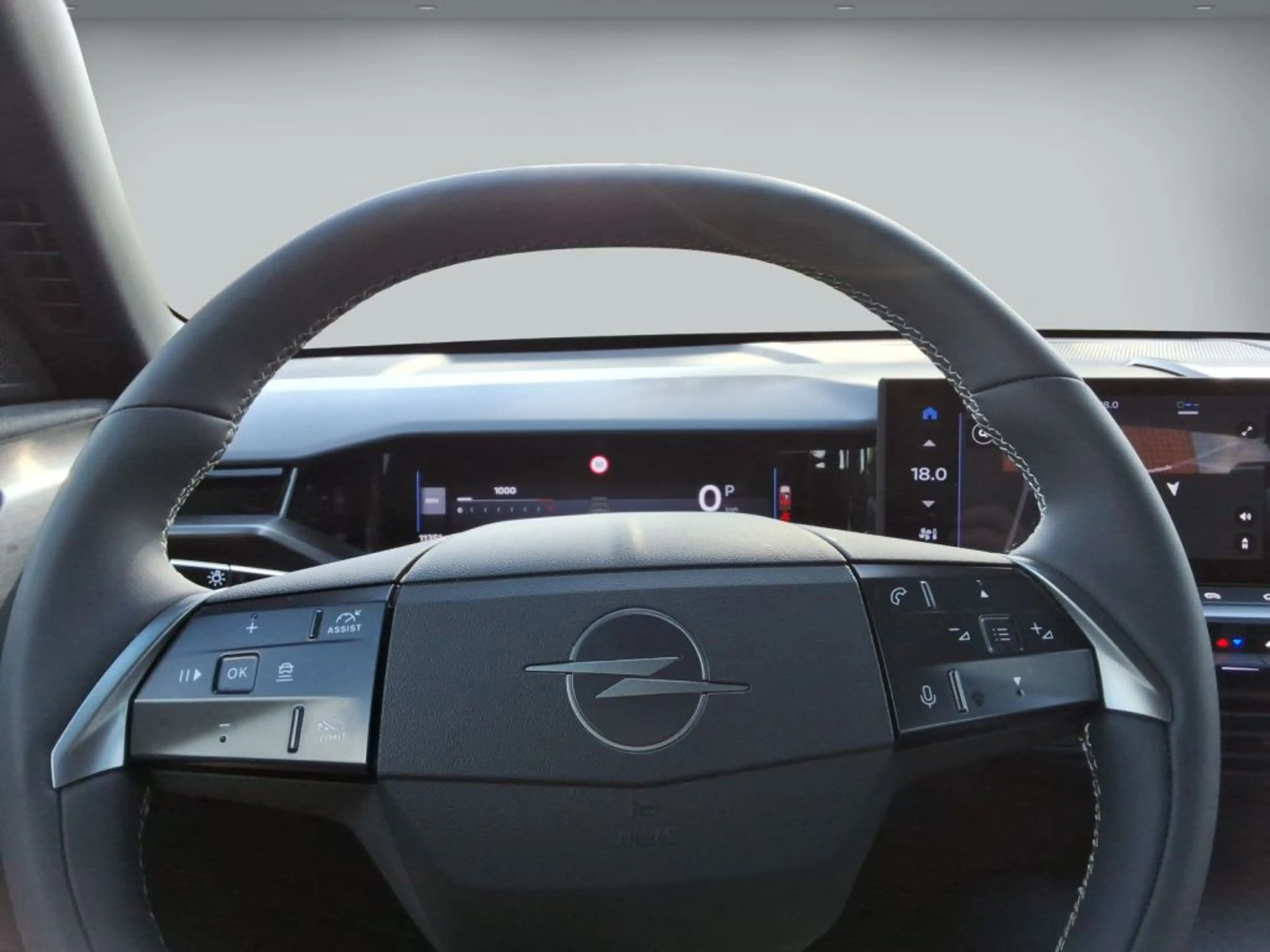 Opel Grandland 1.2 DI Hybrid 48 V Automatik Edition — photo 9