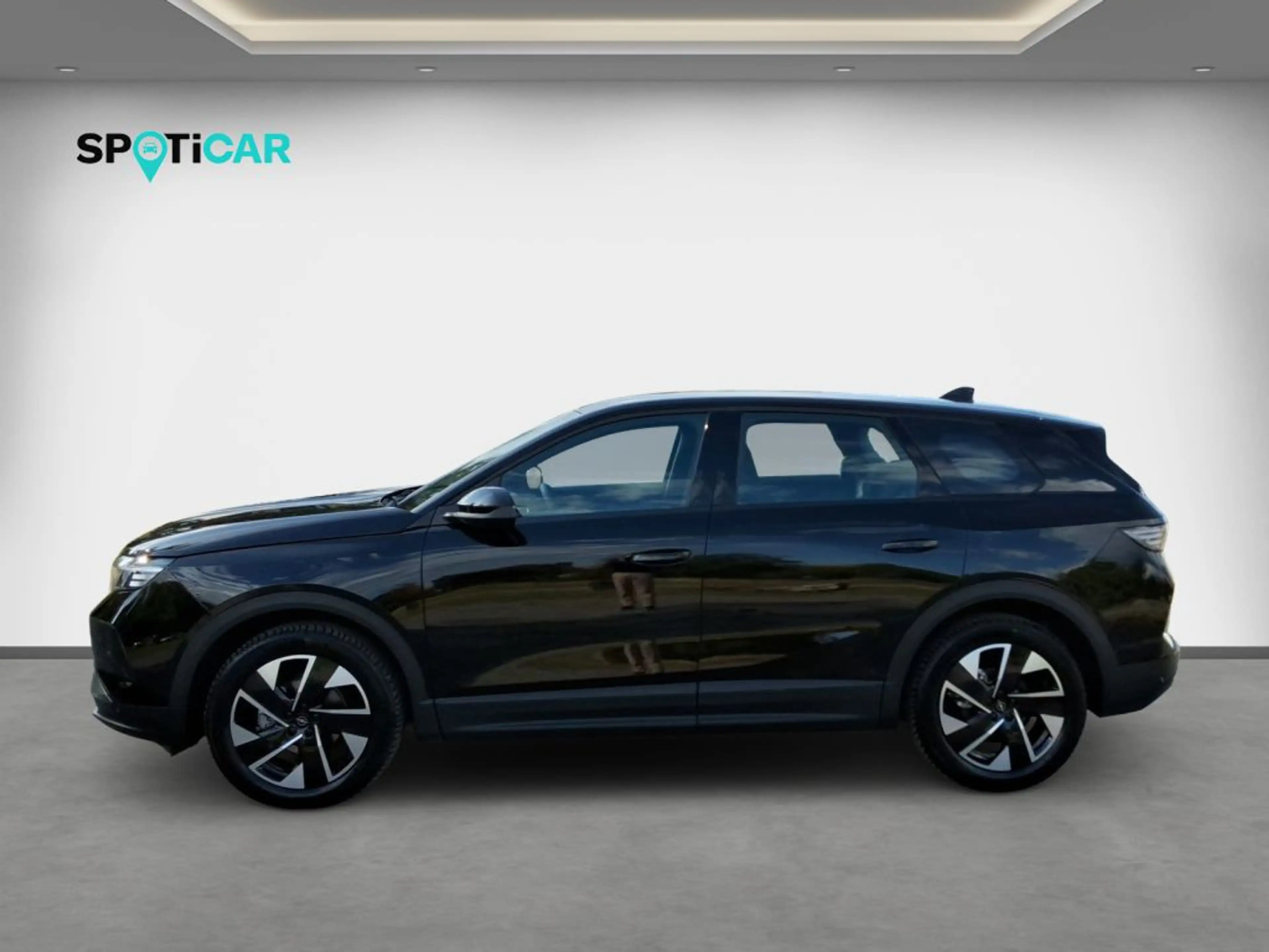 Opel Grandland 1.2 DI Hybrid 48 V Automatik Edition — photo 3