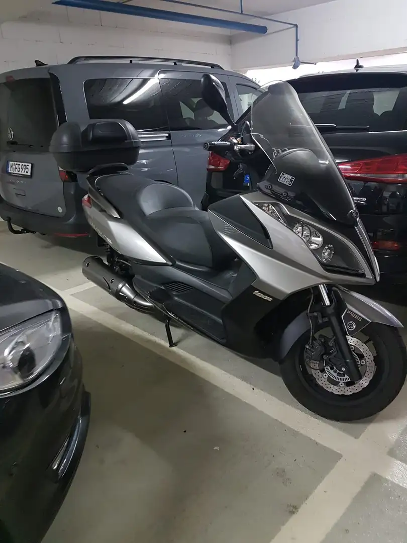 Kymco Downtown 125i Ezüst - 1