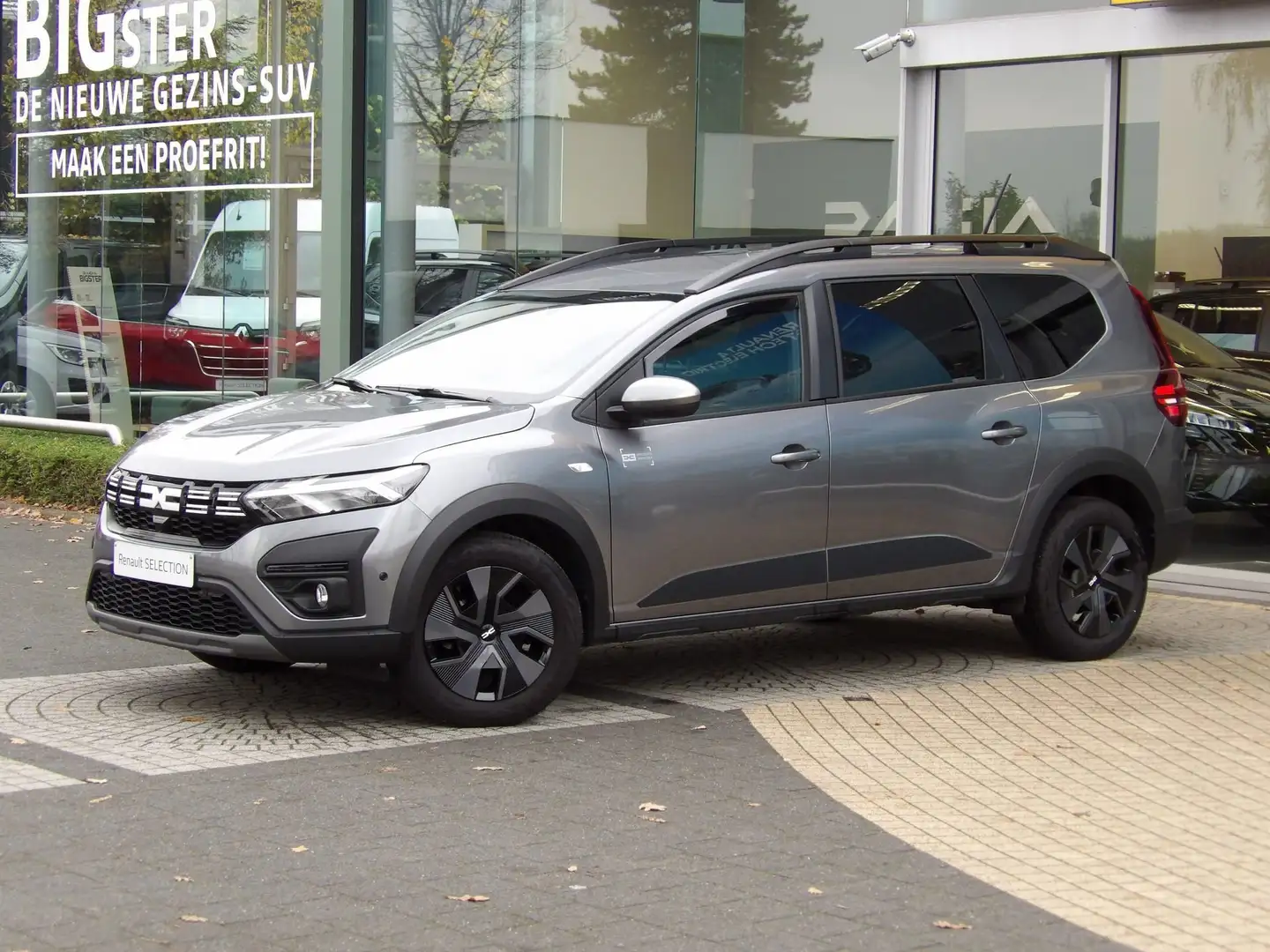 Dacia Jogger TCe 110 Expression 5PL Gris - 1